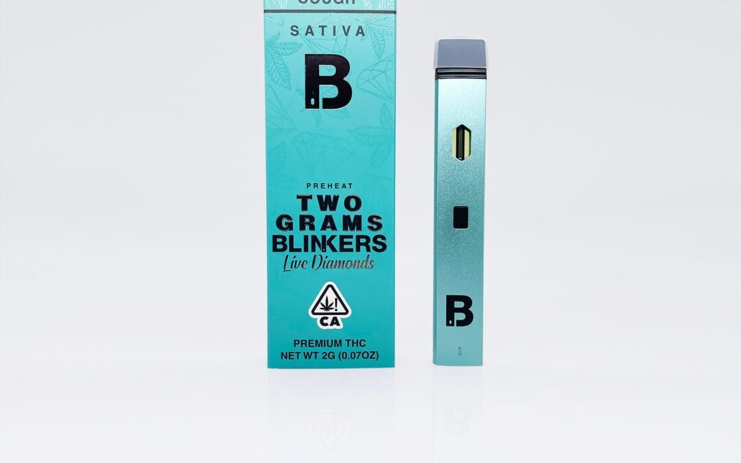 Blinkers 2g Vape Disposable – Strawberry Cough (Live Diamonds)